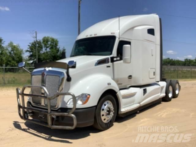 Kenworth T680 Cavalos Mecânicos