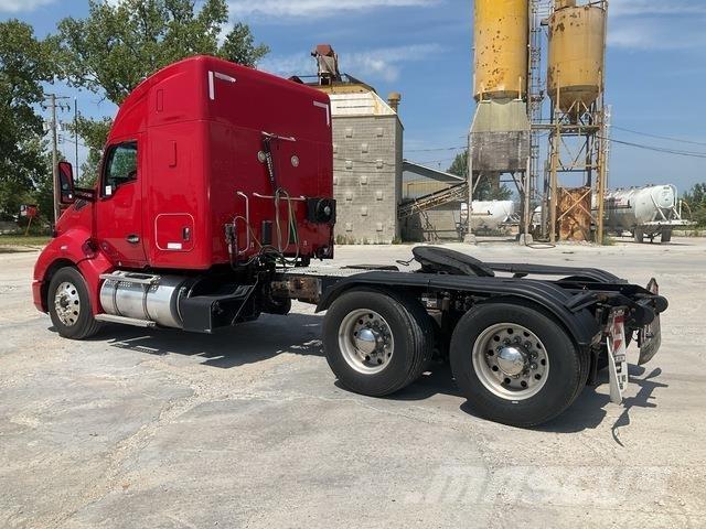 Kenworth T680 Cavalos Mecânicos