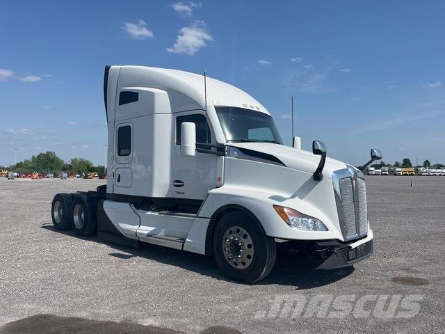 Kenworth T680 Cavalos Mecânicos