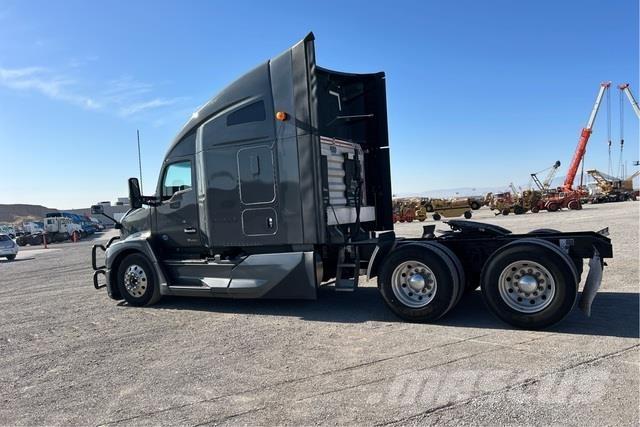Kenworth T680 Cavalos Mecânicos