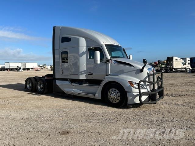 Kenworth T680 Cavalos Mecânicos