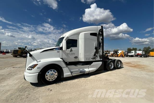Kenworth T680 Cavalos Mecânicos