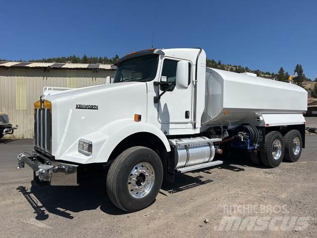 Kenworth T800 Auto-tanques