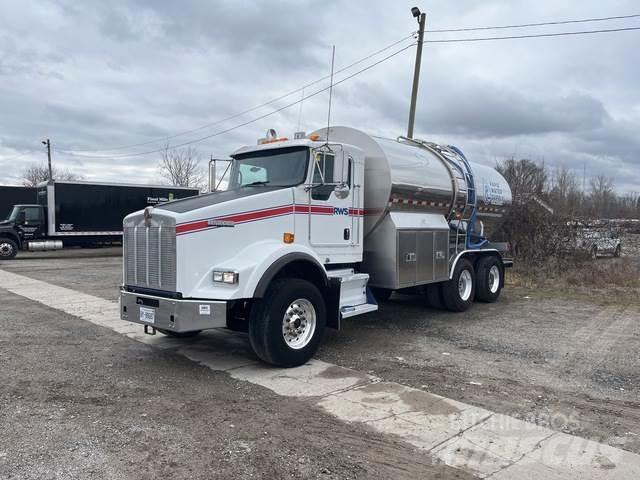 Kenworth T800 Auto-tanques