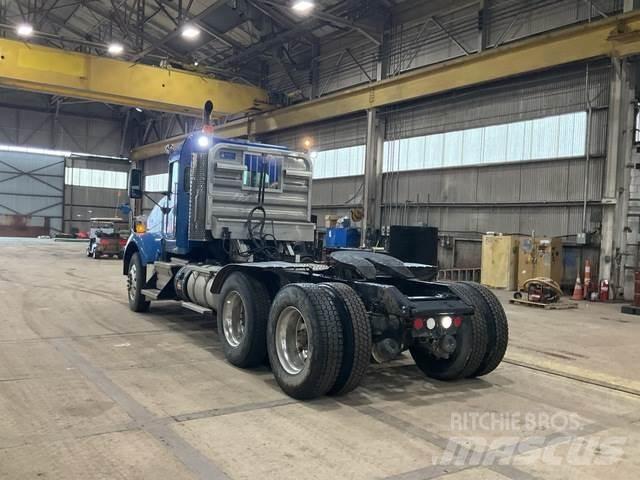 Kenworth T800 Cavalos Mecânicos