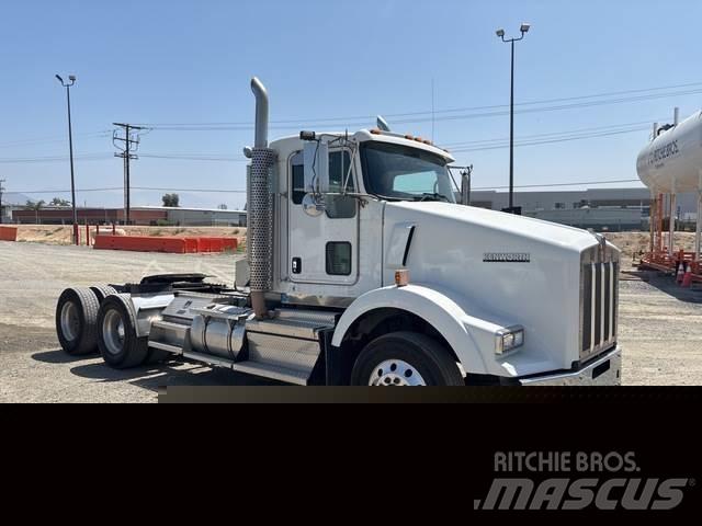 Kenworth T800 Cavalos Mecânicos
