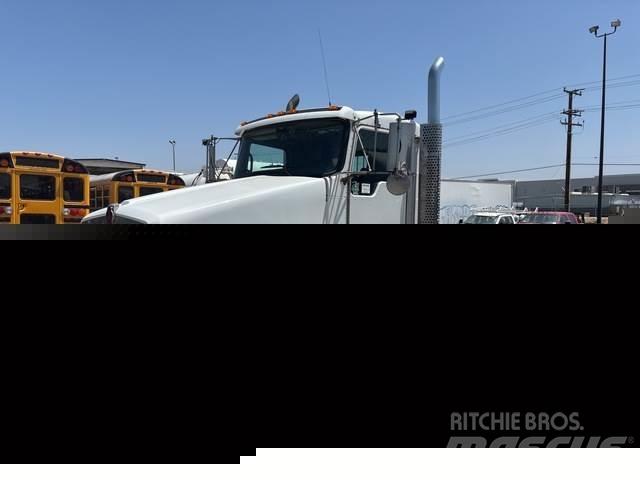 Kenworth T800 Cavalos Mecânicos