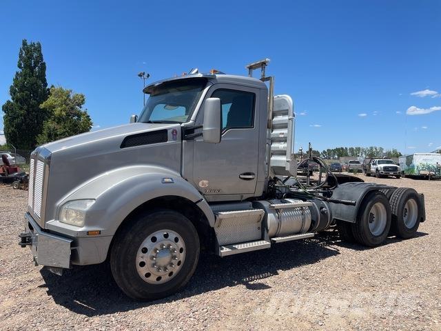 Kenworth T800 Cavalos Mecânicos