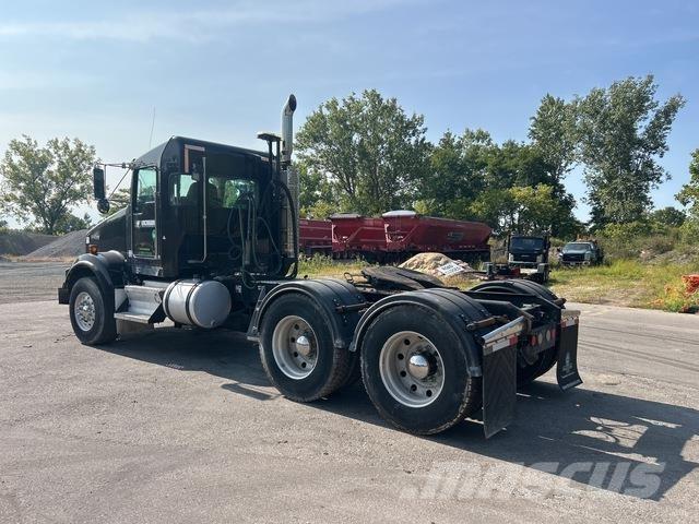 Kenworth T800 Cavalos Mecânicos