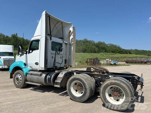 Kenworth T880 Cavalos Mecânicos