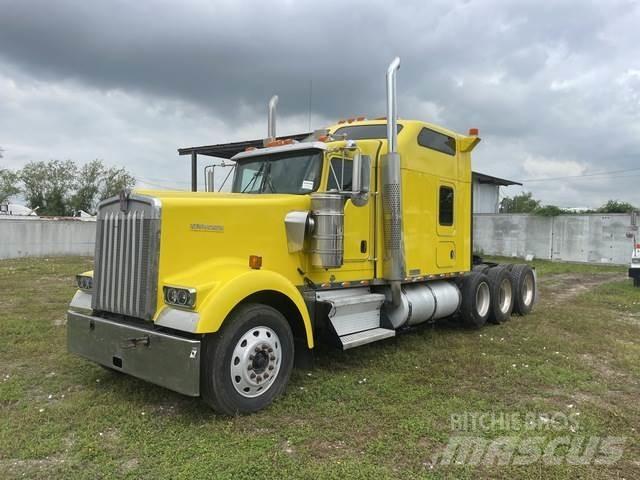 Kenworth W900 Cavalos Mecânicos