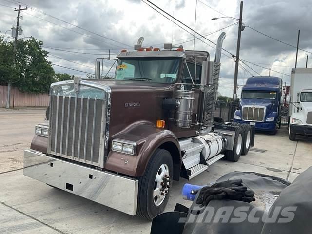 Kenworth W900 Cavalos Mecânicos