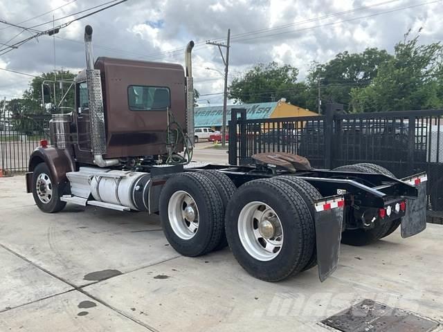 Kenworth W900 Cavalos Mecânicos