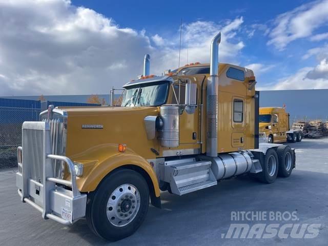 Kenworth W900L Cavalos Mecânicos