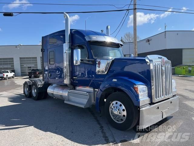 Kenworth W990 Cavalos Mecânicos