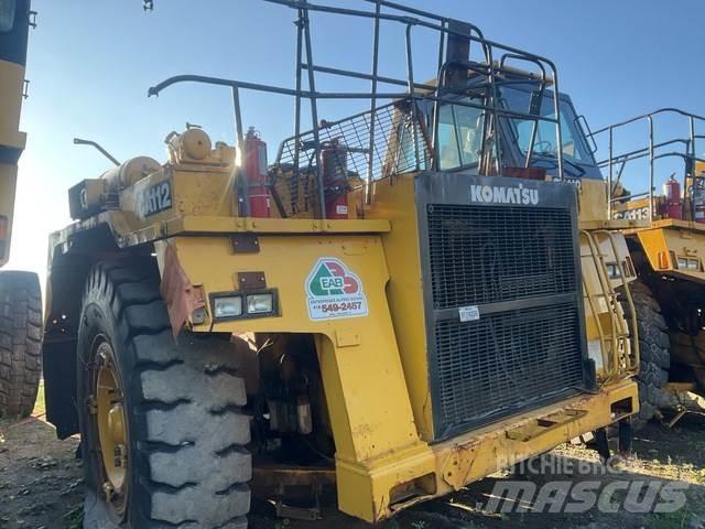 Komatsu 330M Caminhões articulados