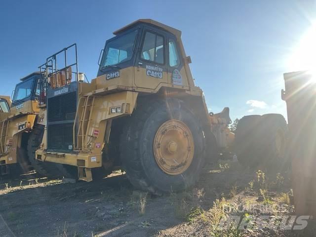 Komatsu 330M Caminhões articulados