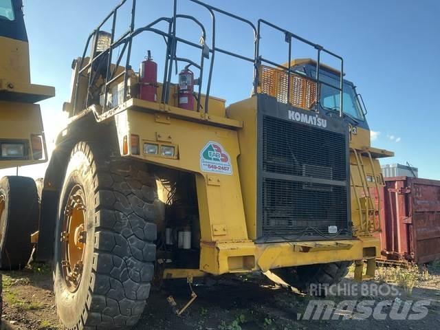 Komatsu 330M Caminhões articulados