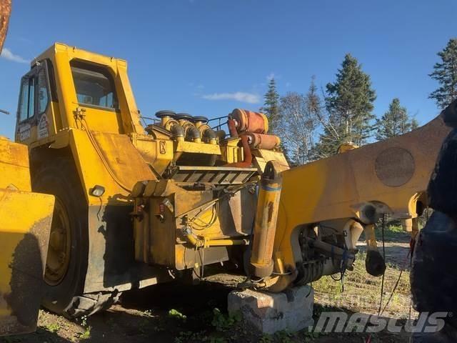 Komatsu 330M Caminhões articulados