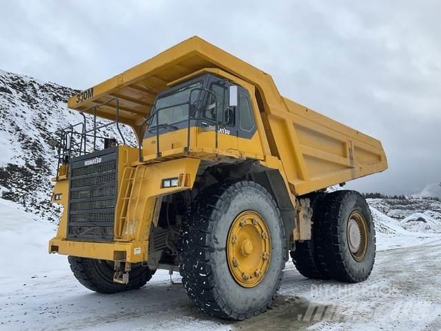 Komatsu 330M Caminhões articulados