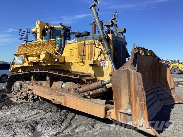 Komatsu D375A Dozers - Tratores rastos