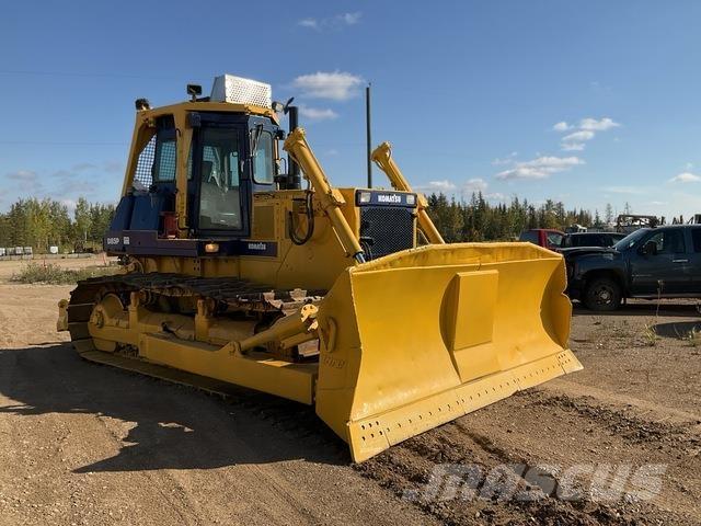 Komatsu D85P Dozers - Tratores rastos