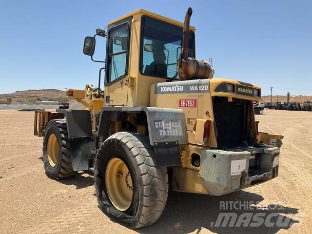 Komatsu WA120 Carregadeiras de rodas
