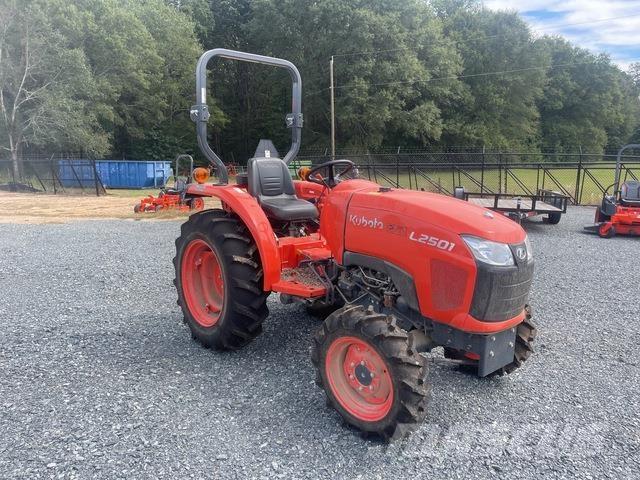 Kubota L2501DT Tractores compactos