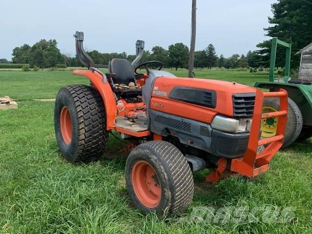 Kubota L3130D Tractores compactos