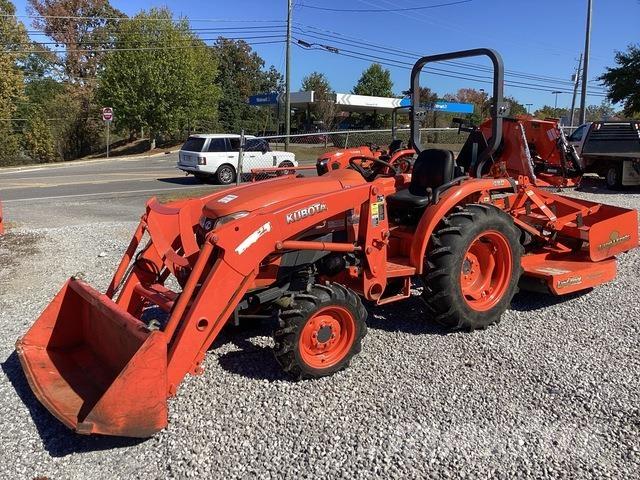 Kubota L3301DT Tractores compactos