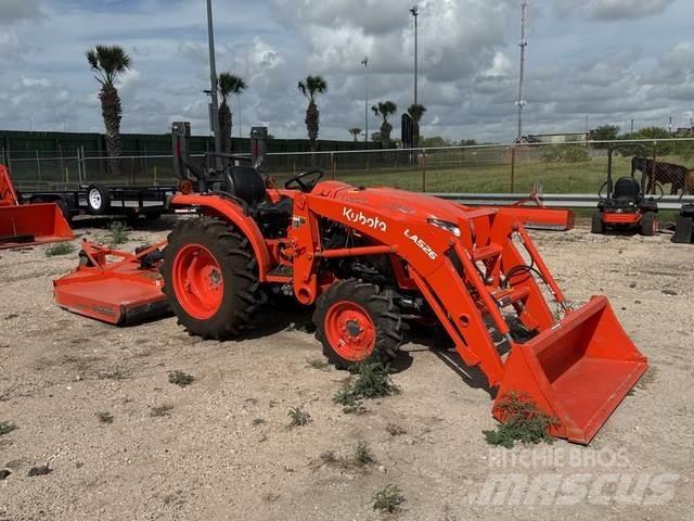 Kubota L3302DT Tractores compactos
