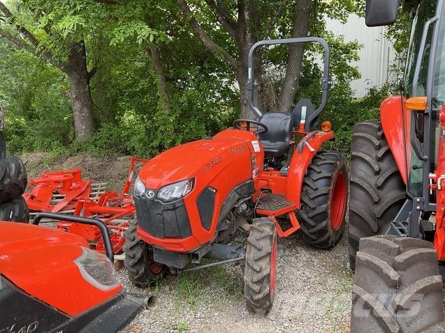Kubota L3302DT Tractores compactos