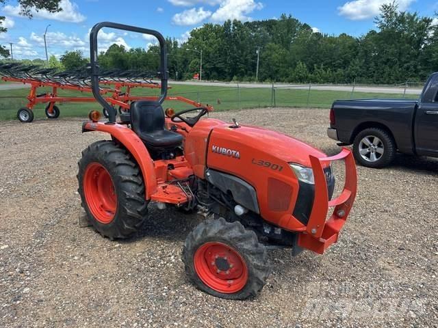 Kubota L3901DT Tractores compactos