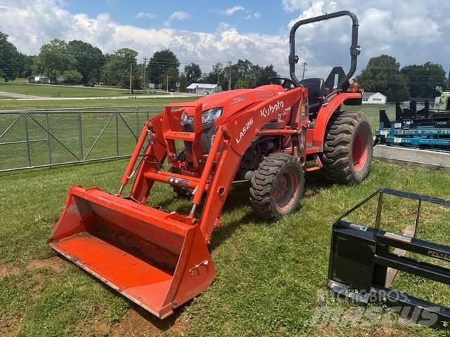 Kubota L3902DT Tractores compactos