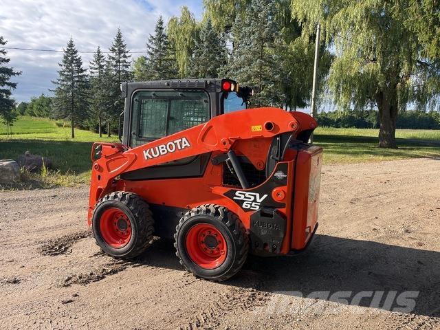 Kubota SSV65 Minicarregadeiras