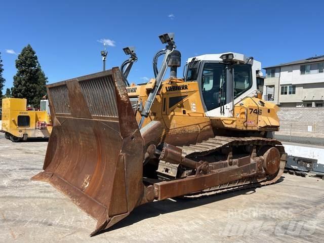 Liebherr 746 Dozers - Tratores rastos