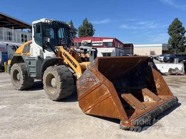 Liebherr L546 Carregadeiras de rodas