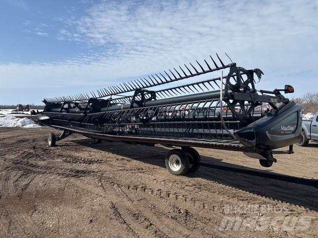 MacDon FD75 Ceifeiras debulhadoras compactas