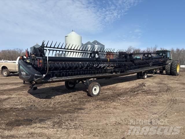 MacDon FD75 Ceifeiras debulhadoras compactas