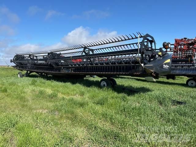 MacDon FD75-D Ceifeiras debulhadoras compactas