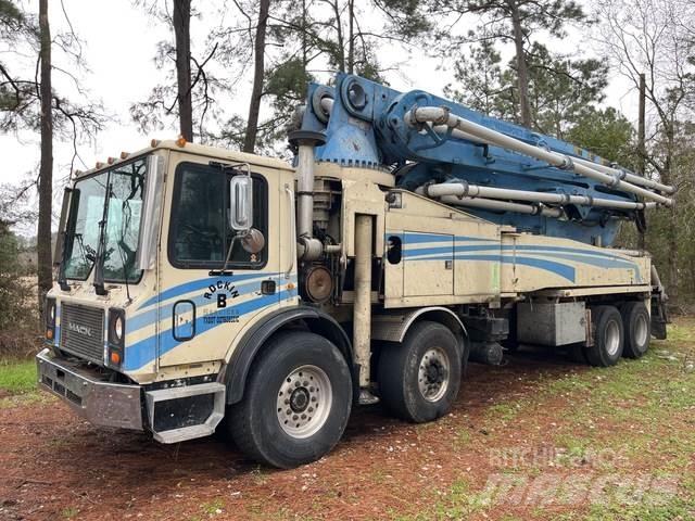 Mack 47M Bombas de betonagem