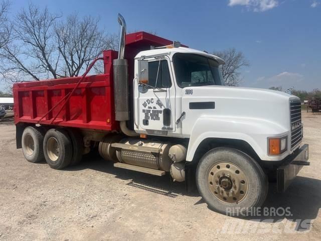 Mack CH613 Camiões basculantes