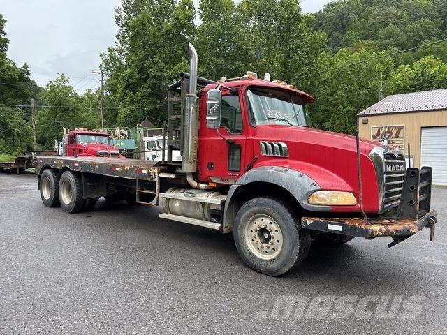 Mack CT713 Camiões de Reciclagem
