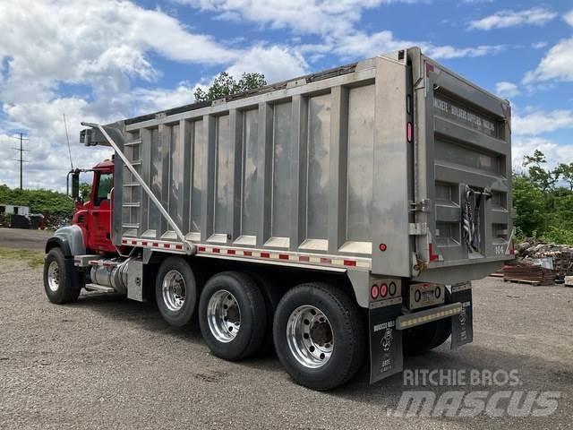 Mack CV713 Camiões basculantes