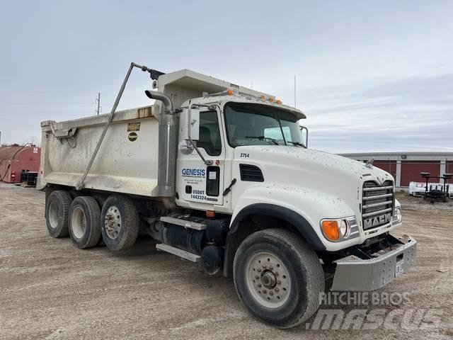 Mack CV713 Camiões basculantes
