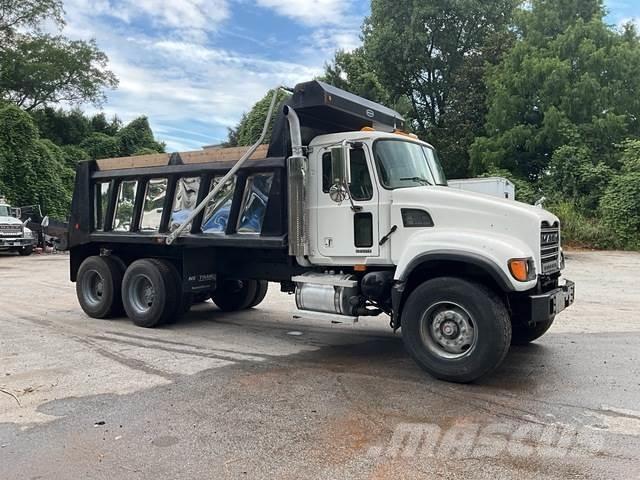 Mack CV713 Camiões basculantes