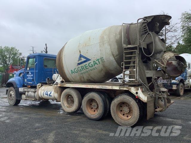 Mack CV713 Outros Camiões