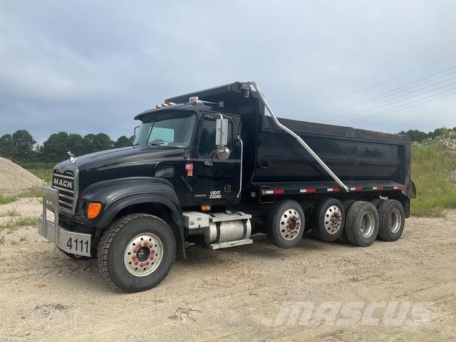 Mack CV713 Camiões basculantes
