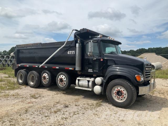 Mack CV713 Camiões basculantes