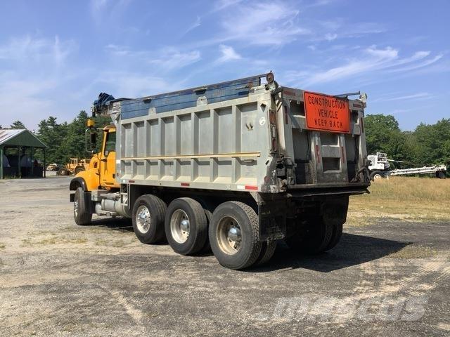 Mack CV713 Camiões basculantes